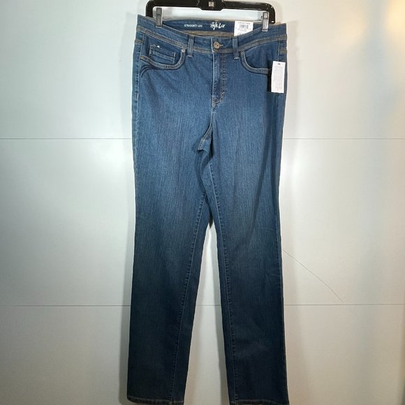 NWT Style & Co Straight Leg Jeans in Long Length - Picture 1 of 8